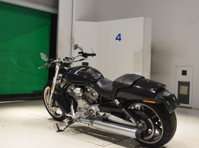 Мотоцикл HD V-ROD MUSCLE VRSCF1250 з пробігом 24548 km з пробігом 24548 km