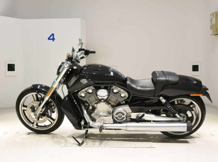 Мотоцикл HD V-ROD MUSCLE VRSCF1250 з пробігом 24548 km з пробігом 24548 km