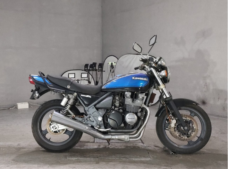 Мотоцикл Kawasaki ZEFAR 400 с пробегом 10477 km