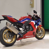 Мотоцикл Honda CBR1000RR SP с пробегом 6350 km с пробегом 6350 km