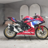 Мотоцикл Honda CBR250RR с пробегом 13189 km