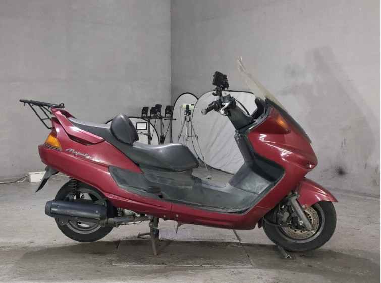 Мотоцикл Yamaha MAJESTY 250 с пробегом 39078 km