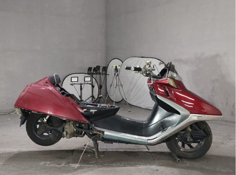 Мотоцикл Honda FUSION