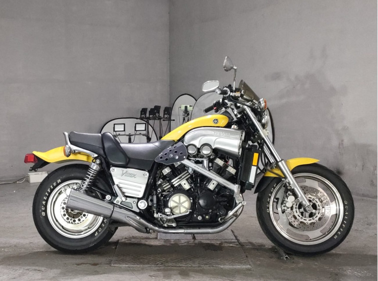 Мотоцикл Yamaha V-MAX1200 з пробігом 15078 m