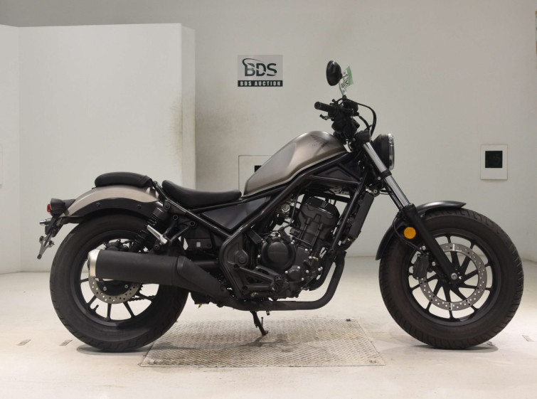 Мотоцикл Honda REBEL CMX250 з пробігом 500 km