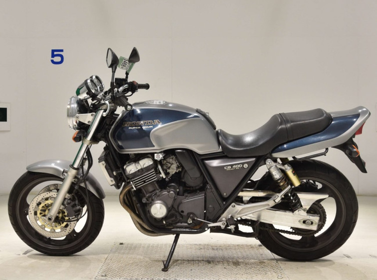 Мотоцикл Honda CB400SF з пробігом 28674 km з пробігом 28674 km
