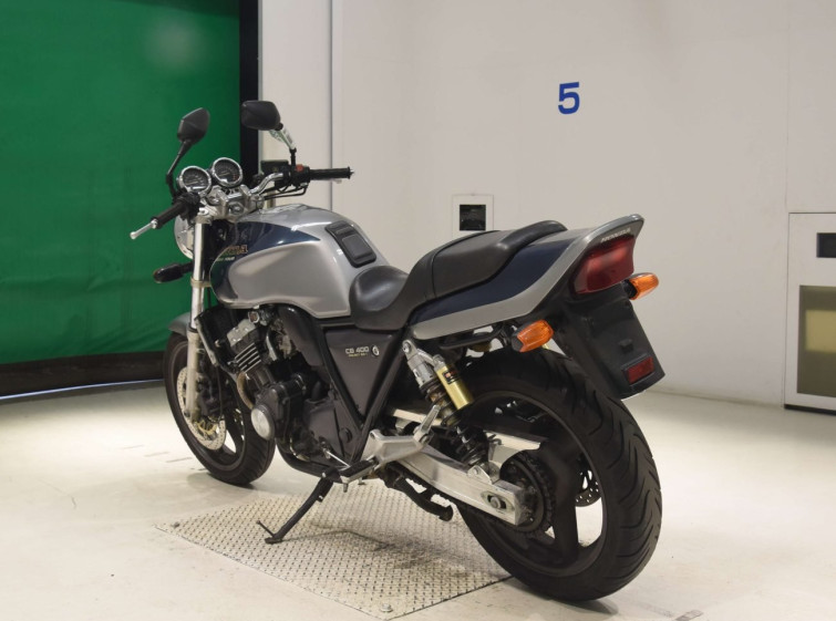 Мотоцикл Honda CB400SF з пробігом 28674 km з пробігом 28674 km