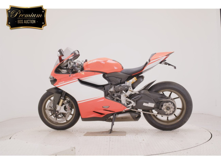 Мотоцикл Ducati 1199 SUPERLEGGERA с пробегом 12393 km с пробегом 12393 km