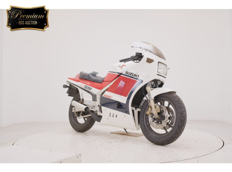 Мотоцикл Suzuki RG500 GAMMA с пробегом 3 km с пробегом 3 km