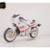Мотоцикл Yamaha FZR400RR с пробегом 6229 km с пробегом 6229 km