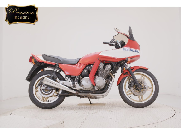 Мотоцикл Honda HORNET CB900F з пробігом 50616 km з пробігом 50616 km