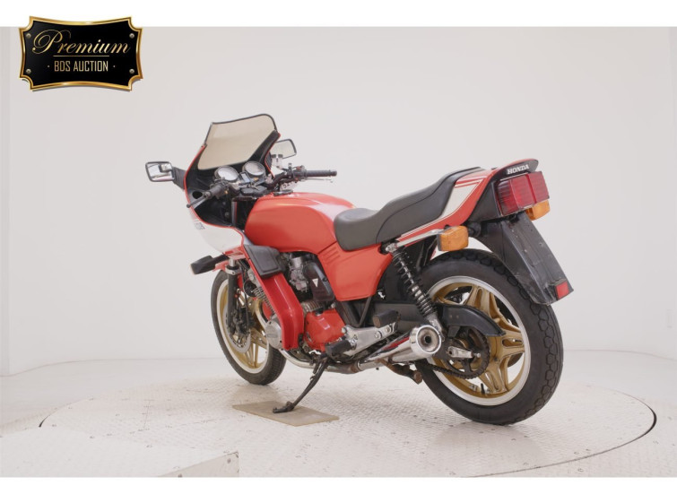 Мотоцикл Honda HORNET CB900F з пробігом 50616 km з пробігом 50616 km