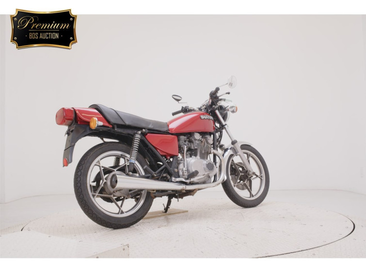 Мотоцикл Suzuki GS400 з пробігом 46216 km з пробігом 46216 km