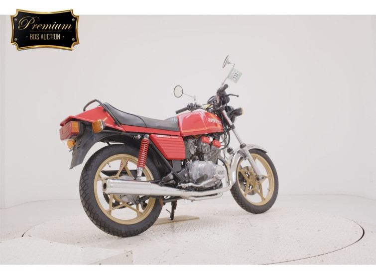 Мотоцикл Suzuki GSX250E з пробігом 5113 m з пробігом 5113 m