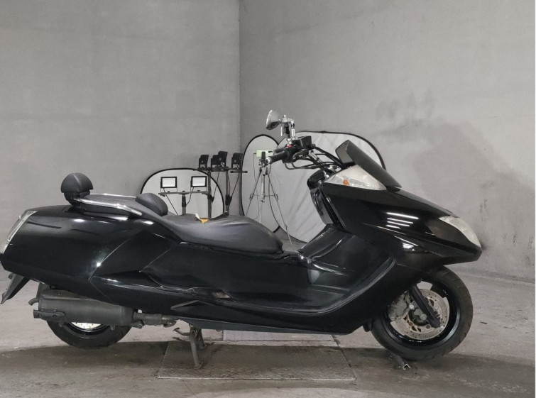 Мотоцикл Yamaha MAGAZUM з пробігом 8152 km