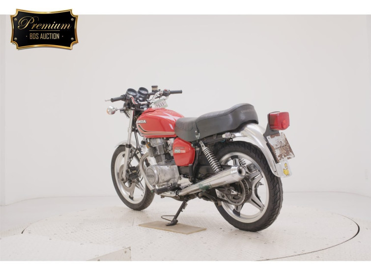 Мотоцикл Honda CB250T з пробігом 37749 km з пробігом 37749 km