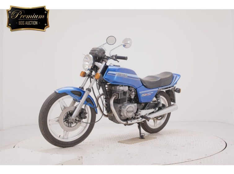 Мотоцикл Honda CB250N с пробегом 61477 m с пробегом 61477 m