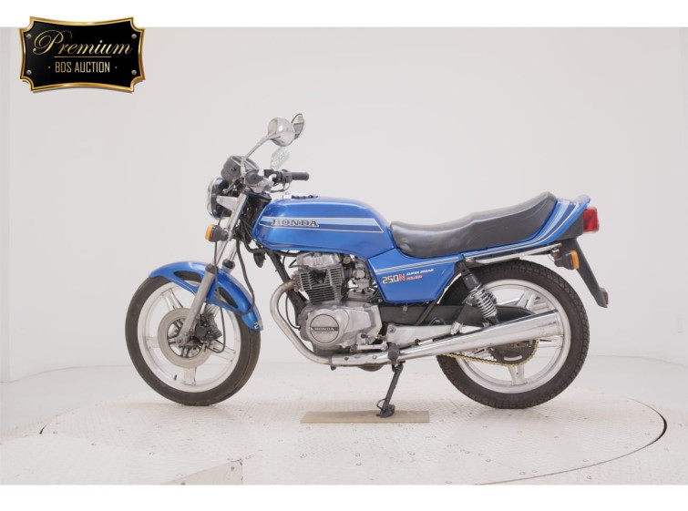 Мотоцикл Honda CB250N с пробегом 61477 m с пробегом 61477 m