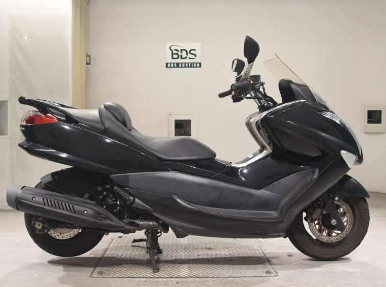 Мотоцикл Yamaha MAJESTY 250 с пробегом 26749 km