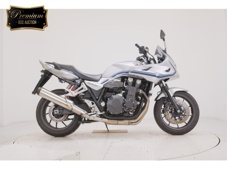 Мотоцикл Honda CB1300SF BOLDOR с пробегом 8000 km с пробегом 8000 km