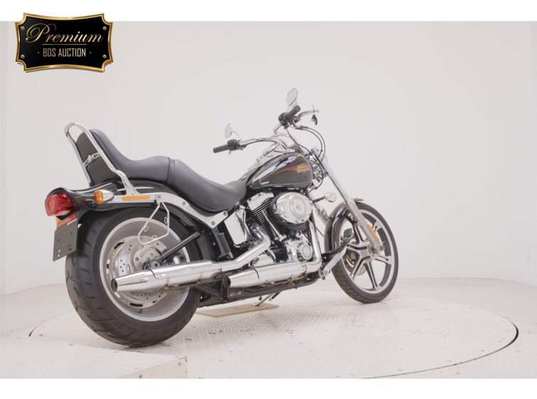 Мотоцикл HD SOFTAIL FXSTC1580 з пробігом 3300 km з пробігом 3300 km