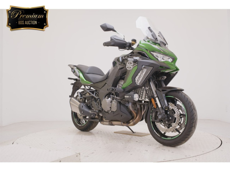 Мотоцикл Kawasaki VERSYS1000SE с пробегом 9899 km с пробегом 9899 km