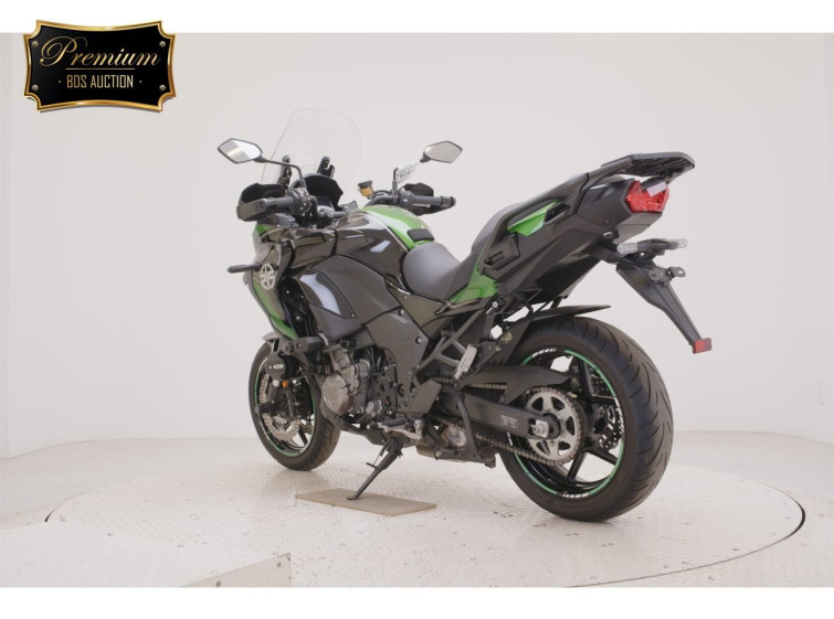 Мотоцикл Kawasaki VERSYS1000SE с пробегом 9899 km с пробегом 9899 km