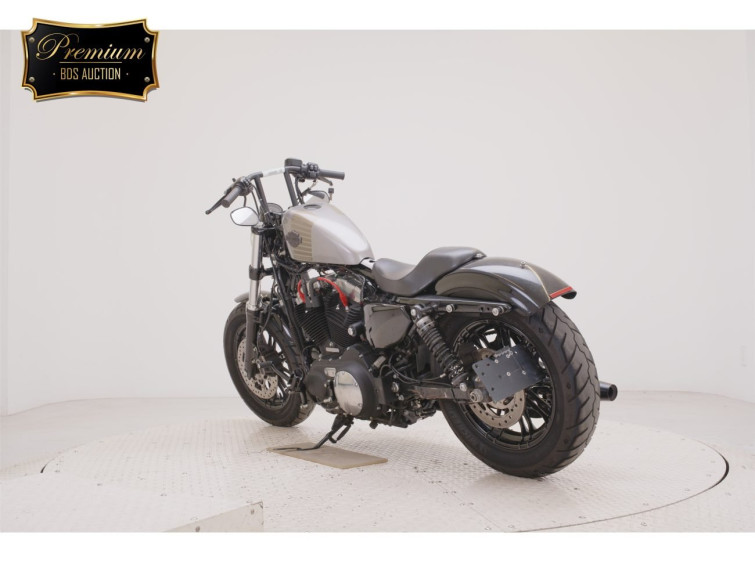 Мотоцикл HD SPORTSTER FORTY-EIGHT XL1200X с пробегом 13389 km с пробегом 13389 km