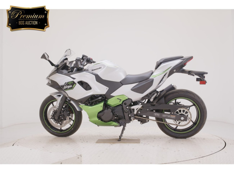 Мотоцикл Kawasaki Z7ﾊEVEﾘｯﾄﾞ з пробігом 296 km з пробігом 296 km