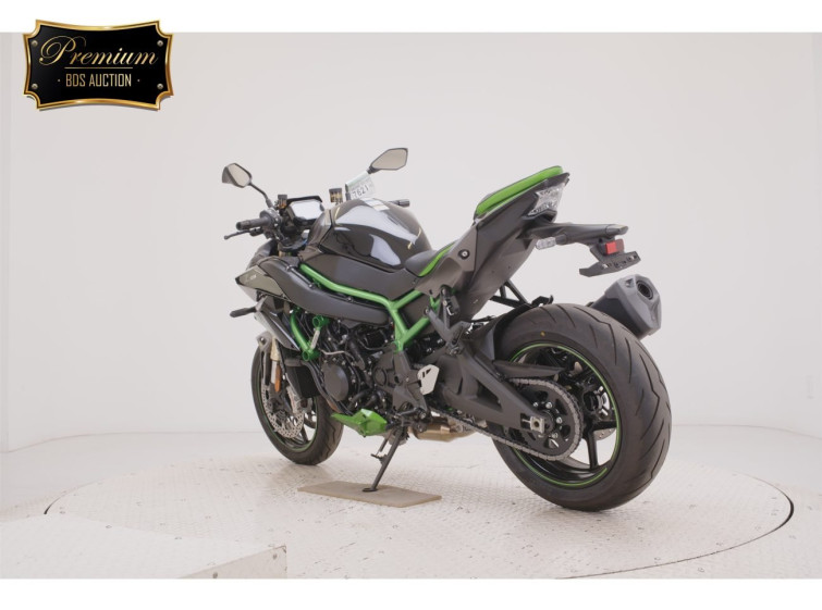 Мотоцикл Kawasaki Z H2 SE с пробегом 267 km с пробегом 267 km