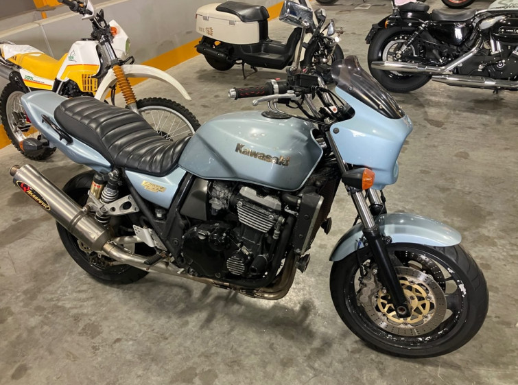 Мотоцикл Kawasaki ZRX1100 с пробегом 44410 km