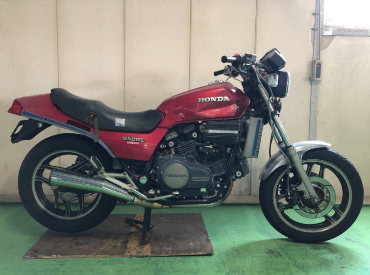Мотоцикл Honda VF750S SABER з пробігом 15475 km
