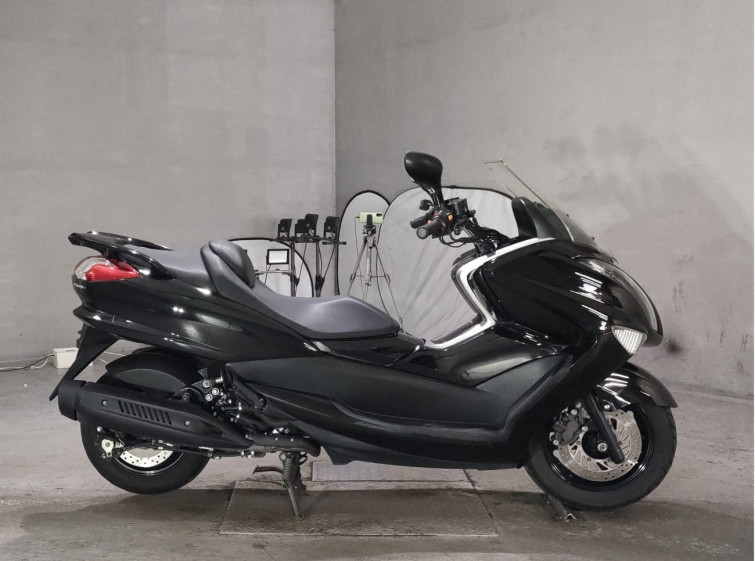 Мотоцикл Yamaha MAJESTY 250 с пробегом 35266 km