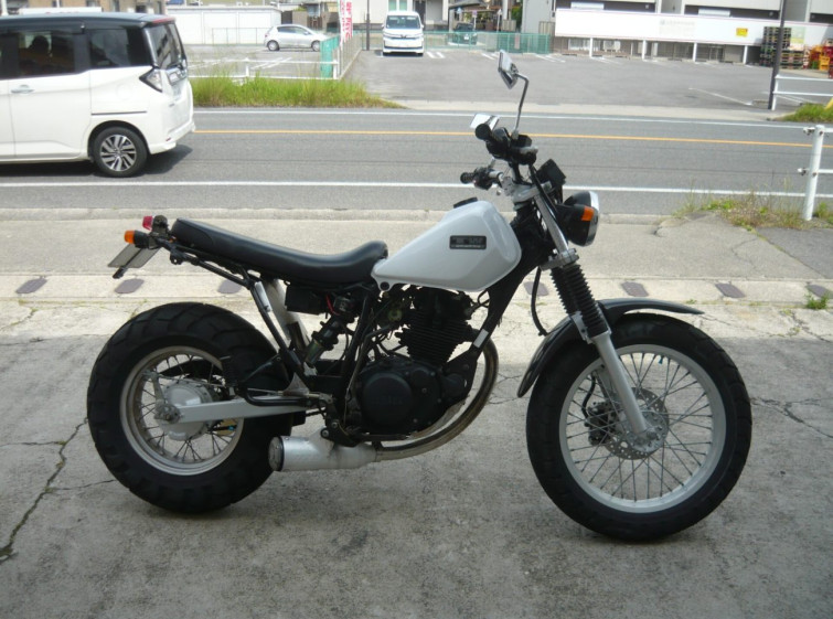 Мотоцикл Yamaha TW225 с пробегом 19312 km