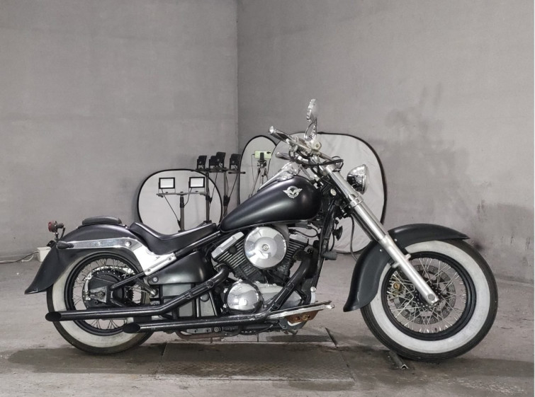 Мотоцикл Kawasaki VULCAN400 CLASSIC з пробігом 10542 km