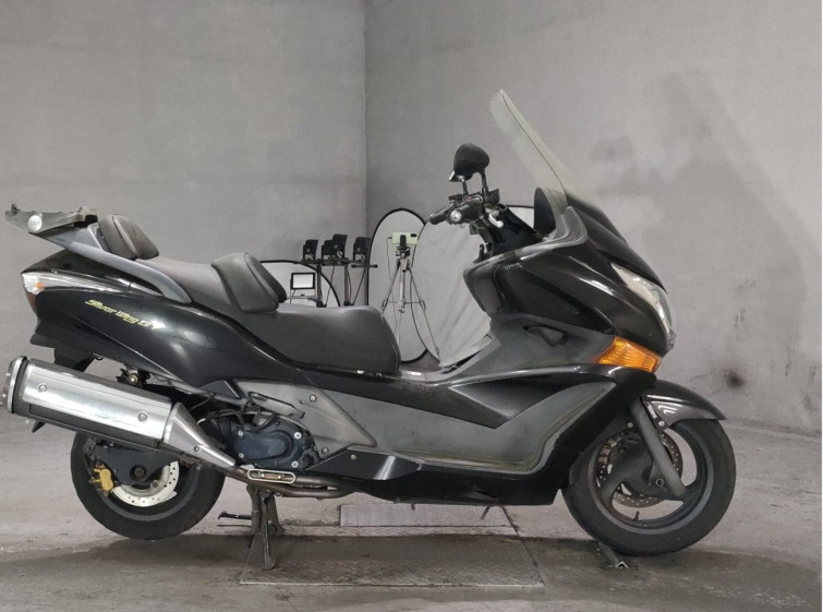 Мотоцикл Honda SILVER WING 600 GT с пробегом 34949 km