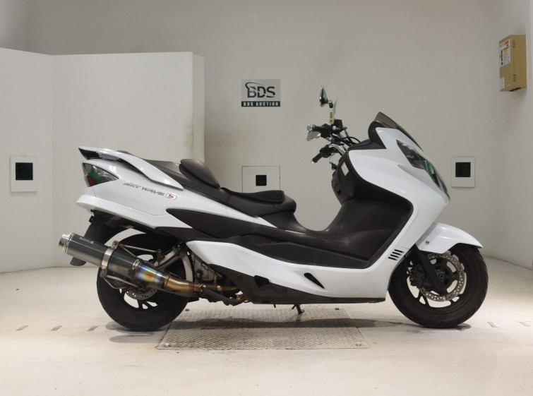 Мотоцикл Suzuki SKYWAVE 250S с пробегом 59680 km