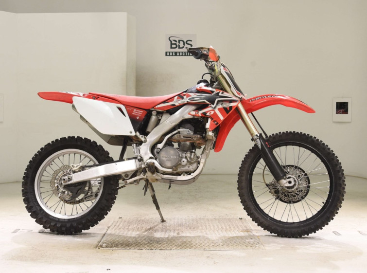Мотоцикл Honda CRF250R