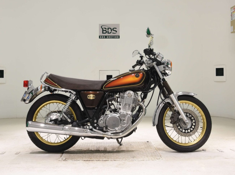 Мотоцикл Yamaha SR400 с пробегом 15391 km