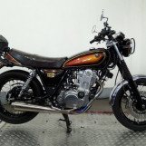 Мотоцикл Yamaha SR400 с пробегом 16921 km