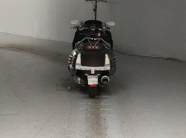 Мотоцикл Yamaha MAXAM250