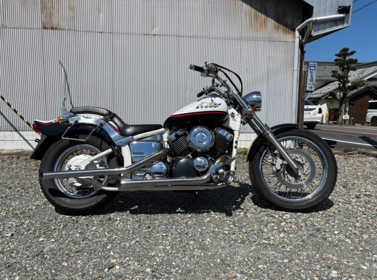Мотоцикл Yamaha DRAGSTAR XVS400 с пробегом 17374 km