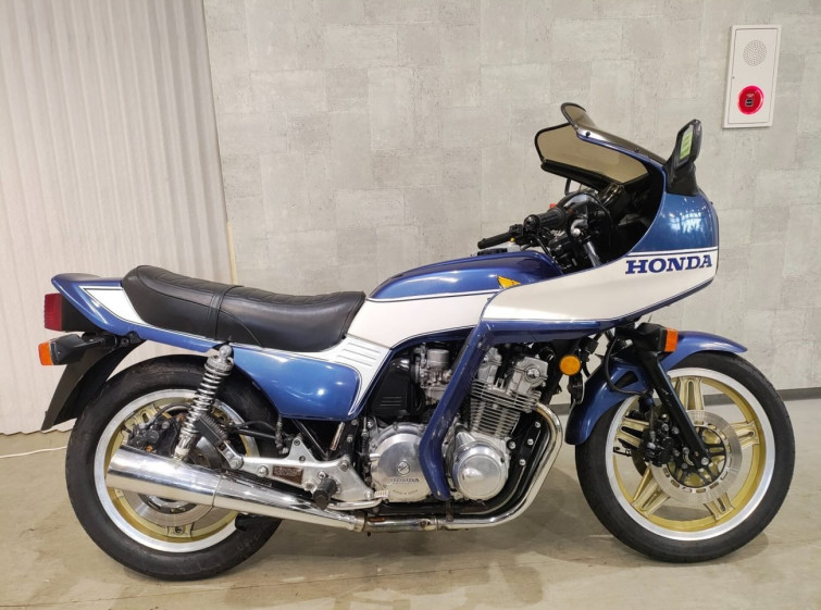 Мотоцикл Honda CB900F2 BURGUNDY L2 с пробегом 25181 km