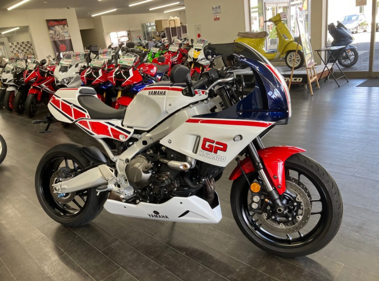 Мотоцикл Yamaha XSR900 GP з пробігом 4177 km