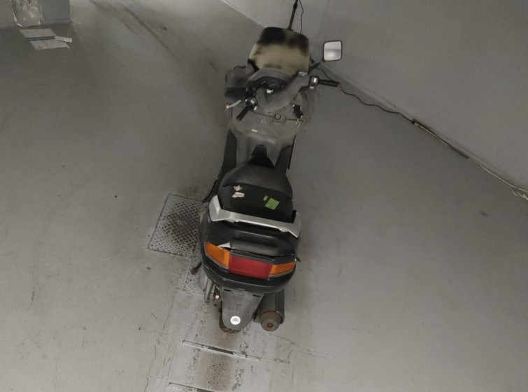 Мотоцикл Yamaha MAJESTY 250 з пробігом 24308 km з пробігом 24308 km