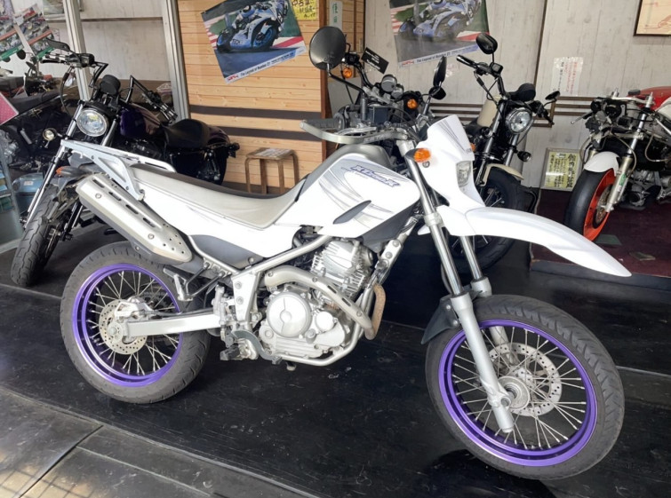 Мотоцикл Yamaha XT250X с пробегом 6170 km