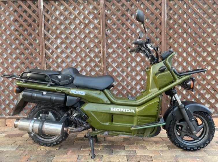Мотоцикл Honda PS250 BIG RUCKUS з пробігом 26284 km