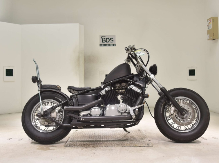 Мотоцикл Yamaha DRAGSTAR XVS400 с пробегом 6950 km