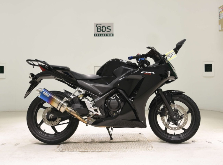 Мотоцикл Honda CBR250R з пробігом 40026 km