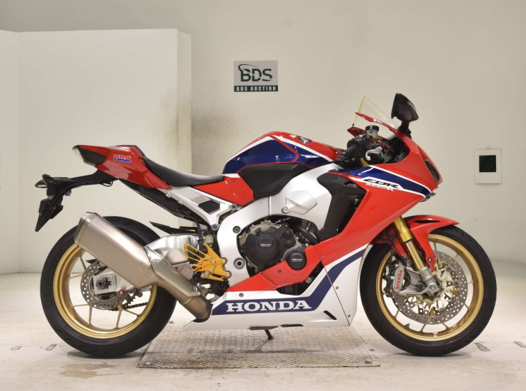 Мотоцикл Honda CBR1000RR SP с пробегом 58962 km
